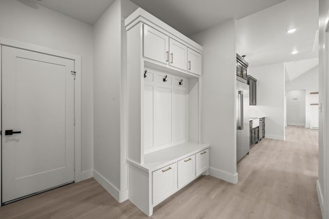 9425 County Road 5300, Shallowater, TX 79363