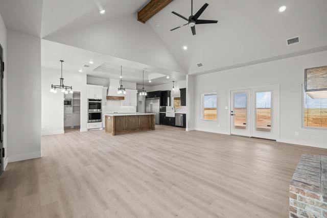 9425 County Road 5300, Shallowater, TX 79363