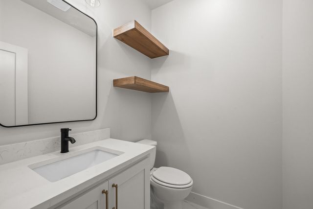 9425 County Road 5300, Shallowater, TX 79363