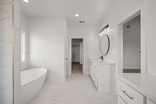 9425 County Road 5300, Shallowater, TX 79363