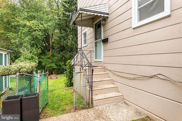 1729 N HILLS DR, Norristown, PA 19401