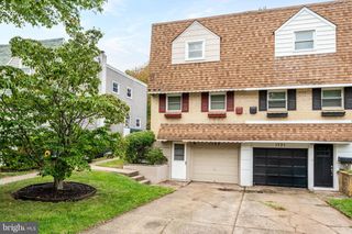 1729 N HILLS DR, Norristown, PA 19401