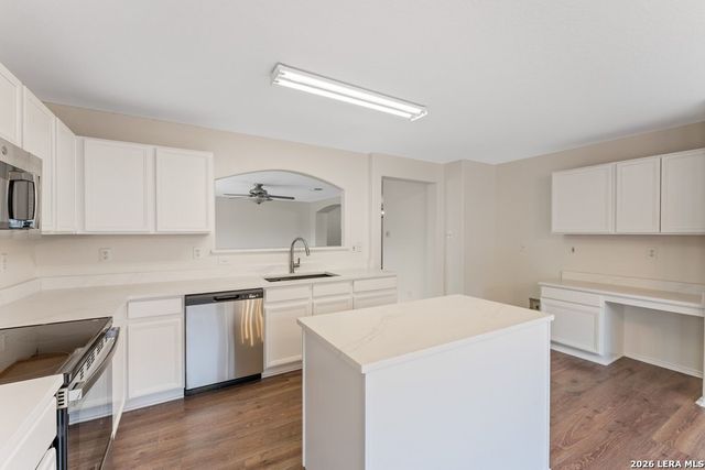 3445 WHISPER BLF, Schertz, TX 78108