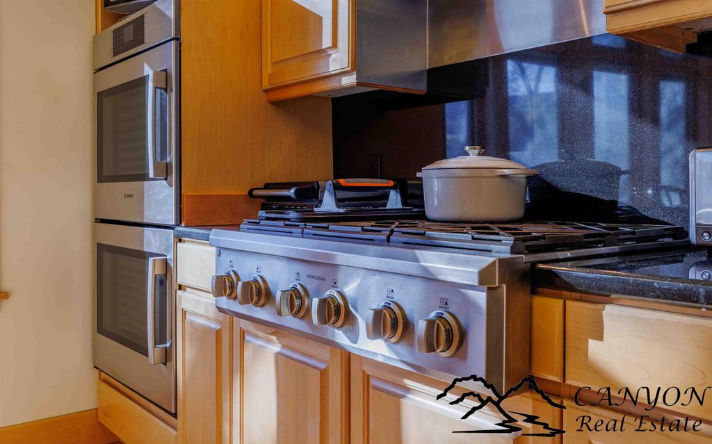 40 Castle Rock Rd, Cody, WY 82414 photo 23