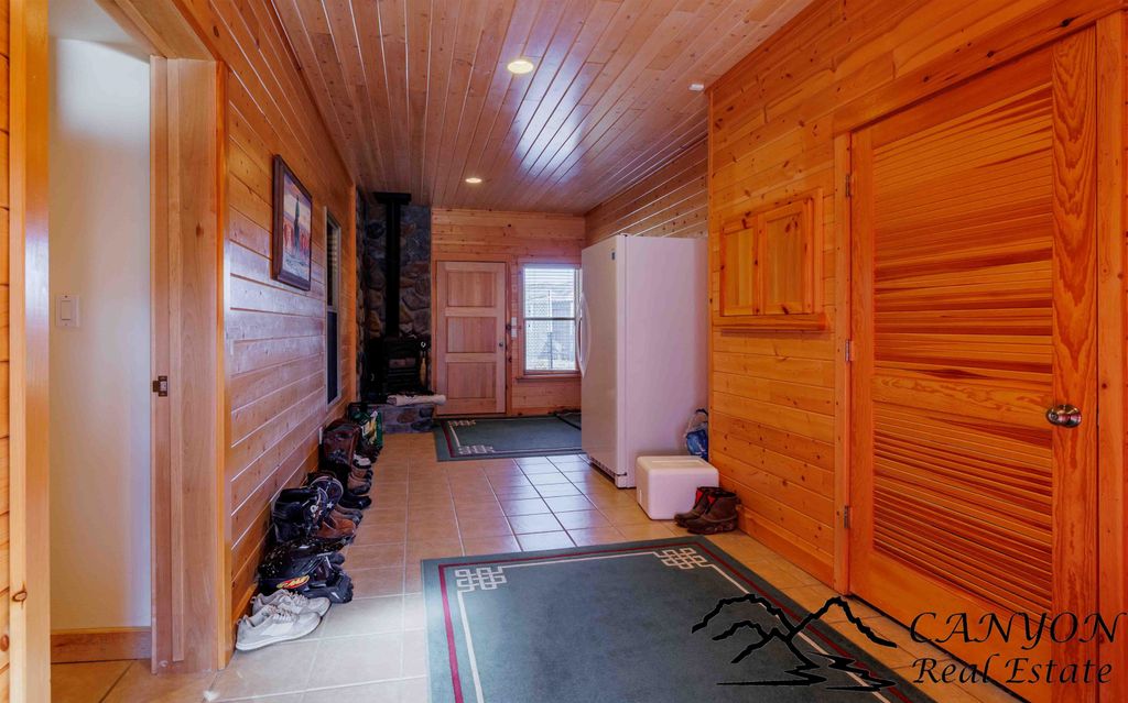 40 Castle Rock Rd, Cody, WY 82414 photo 54