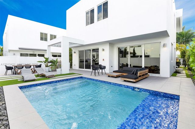 7535 NW 98th Ave 7535, Doral, FL 33178