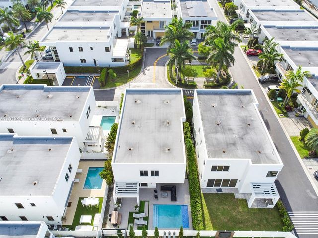 7535 NW 98th Ave 7535, Doral, FL 33178
