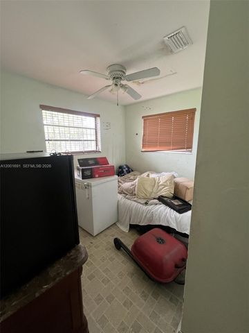 10781 SW 221st St, Miami, FL 33170