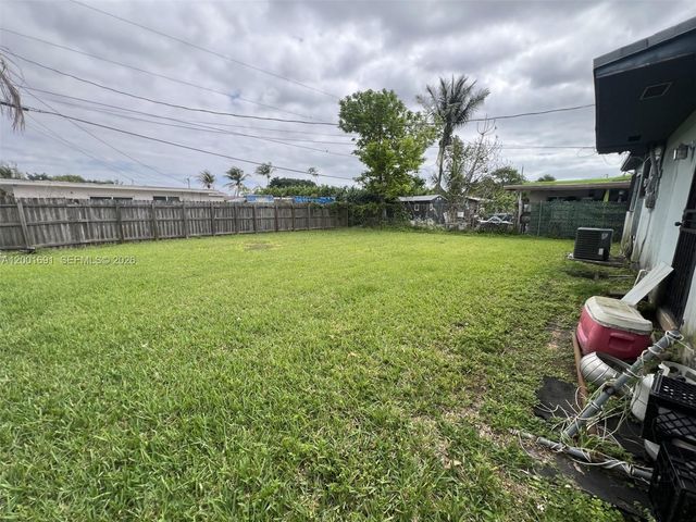10781 SW 221st St, Miami, FL 33170