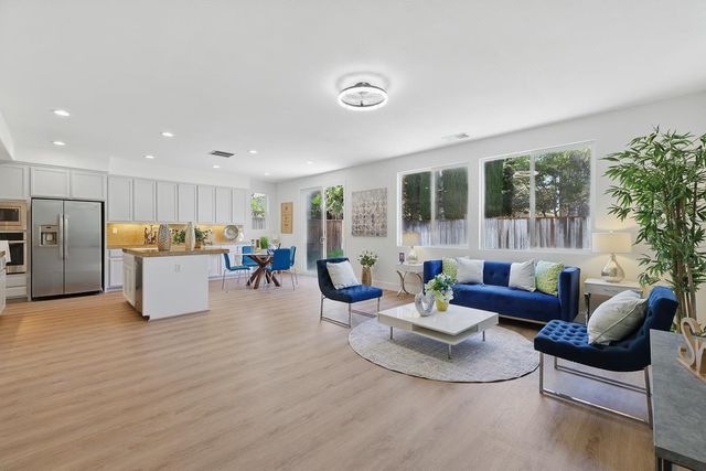 2342 Winchester Loop, Discovery Bay, CA 94505