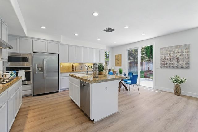 2342 Winchester Loop, Discovery Bay, CA 94505