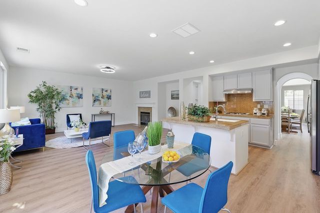 2342 Winchester Loop, Discovery Bay, CA 94505