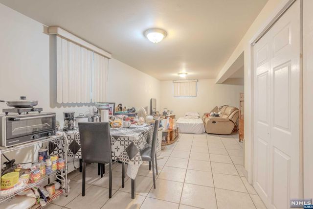 609 Schuyler Avenue, Kearny, NJ 07032