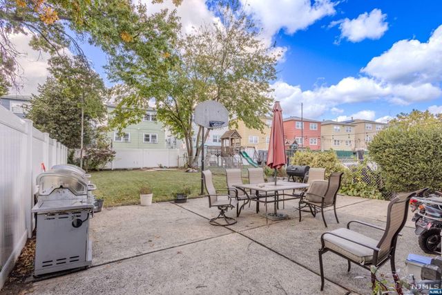 609 Schuyler Avenue, Kearny, NJ 07032