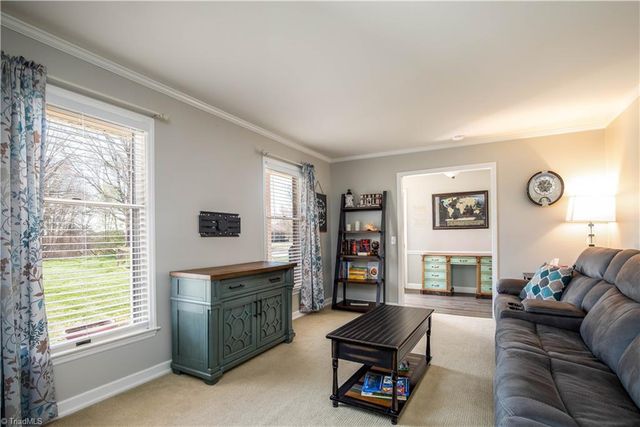 5309 Brittainywood Road, Kernersville, NC 27284