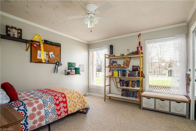 5309 Brittainywood Road, Kernersville, NC 27284