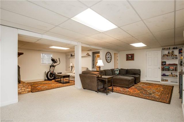 5309 Brittainywood Road, Kernersville, NC 27284