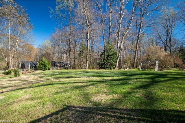 5309 Brittainywood Road, Kernersville, NC 27284