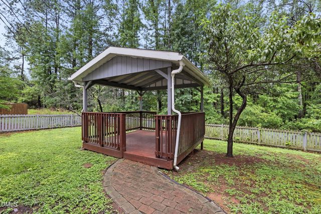 8 Cilantro Court, Durham, NC 27713