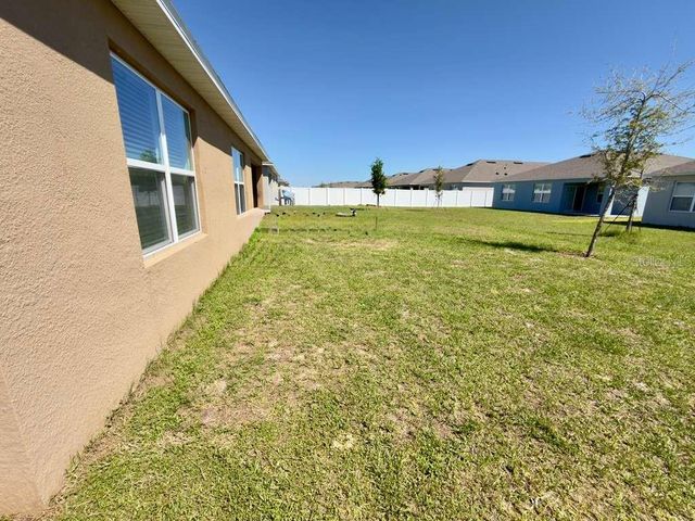 295 TAYLOR GROVES STREET, Lake Wales, FL 33898