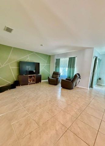 295 TAYLOR GROVES STREET, Lake Wales, FL 33898