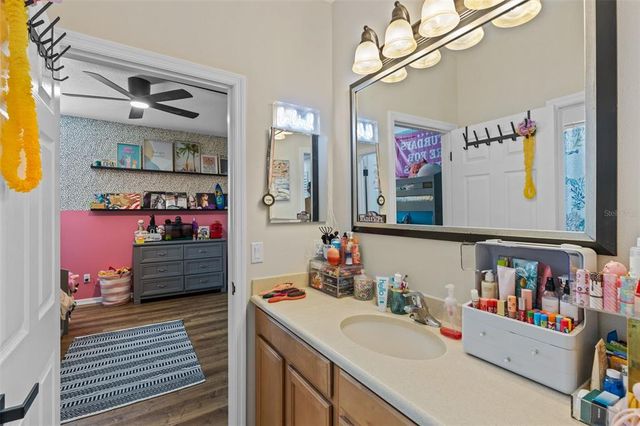 720 BAREFOOT BAY LOOP, Groveland, FL 34736