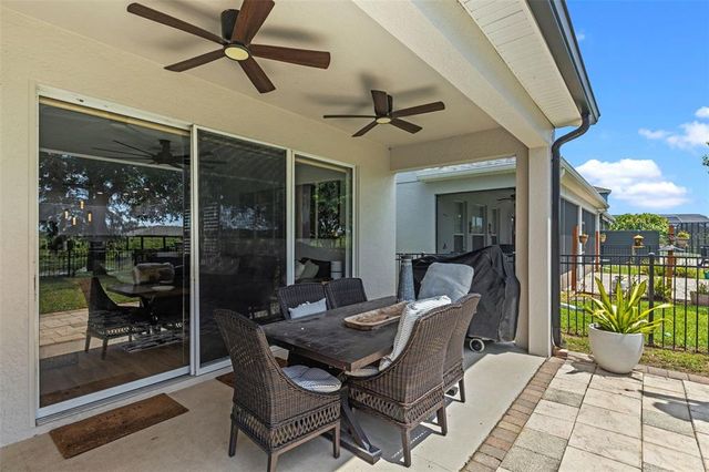 720 BAREFOOT BAY LOOP, Groveland, FL 34736