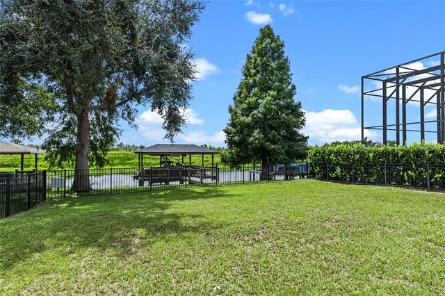 720 BAREFOOT BAY LOOP, Groveland, FL 34736