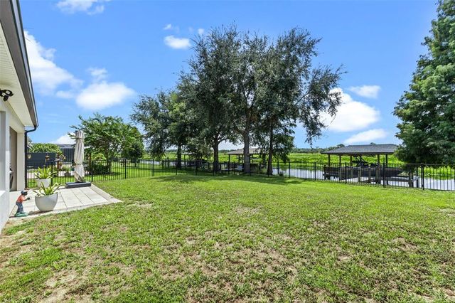 720 BAREFOOT BAY LOOP, Groveland, FL 34736