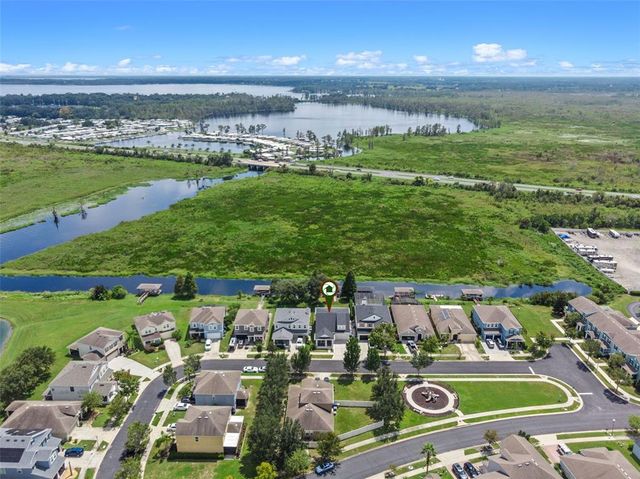 720 BAREFOOT BAY LOOP, Groveland, FL 34736