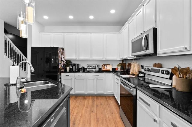 720 BAREFOOT BAY LOOP, Groveland, FL 34736