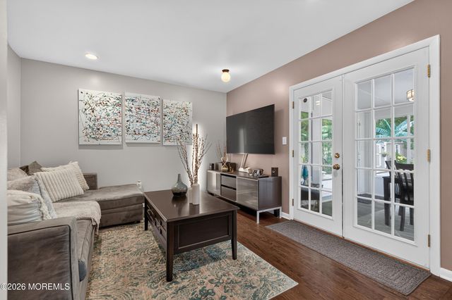 284 Sky Manor Boulevard, Brick, NJ 08723