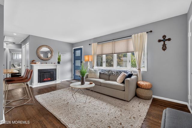 284 Sky Manor Boulevard, Brick, NJ 08723