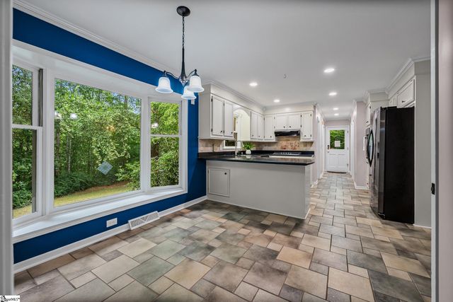 30 Tugaloo Bluff Road, Travelers Rest, SC 29690