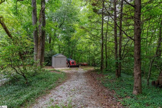 30 Tugaloo Bluff Road, Travelers Rest, SC 29690