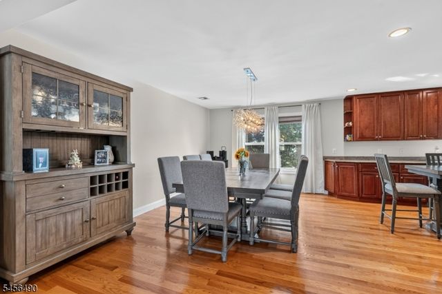 12 Washington Pl, Garfield City, NJ 07026