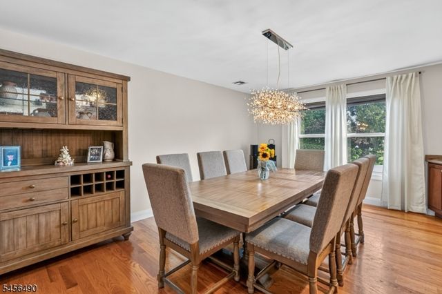 12 Washington Pl, Garfield City, NJ 07026