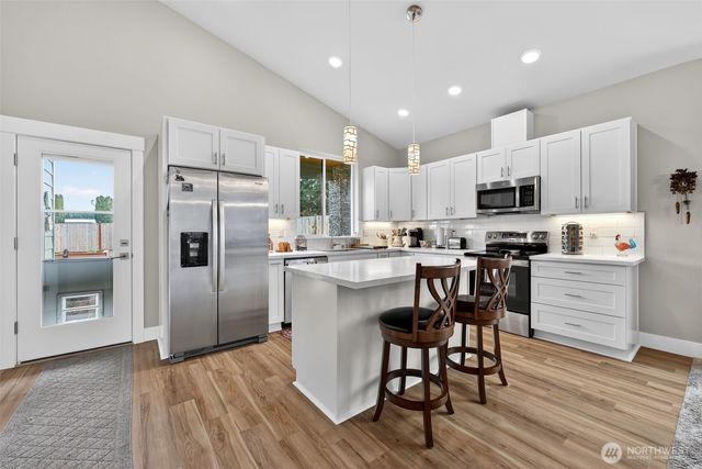 2110 Hawks View Lane, Winlock, WA 98596