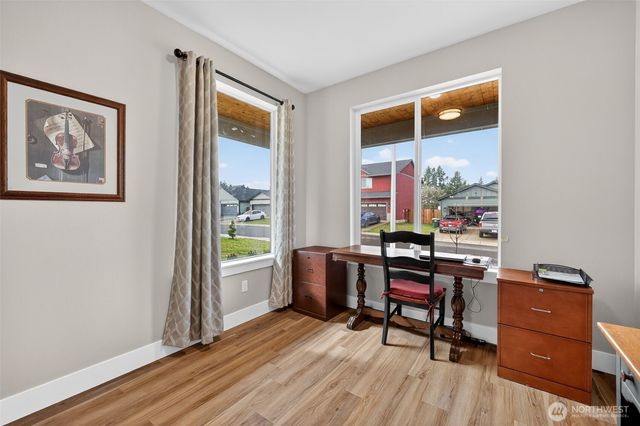 2110 Hawks View Lane, Winlock, WA 98596