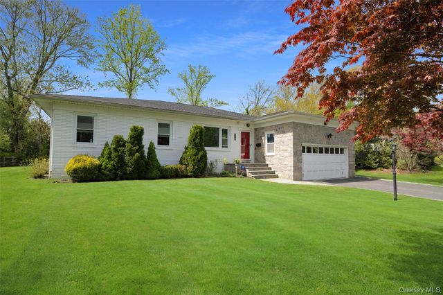 168 Dorchester Road, Scarsdale, NY 10583