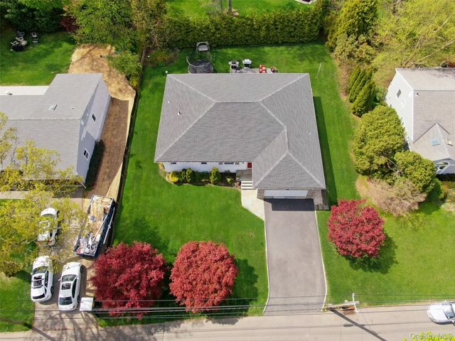168 Dorchester Road, Scarsdale, NY 10583