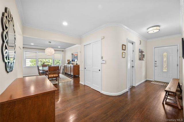 168 Dorchester Road, Scarsdale, NY 10583