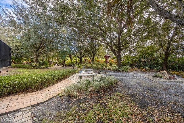 22912 Dayflower LN, Alva, FL 33920