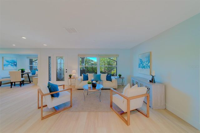 207 MIDWAY ISLAND, Clearwater Beach, FL 33767