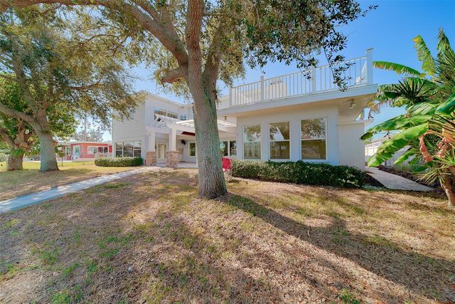 207 MIDWAY ISLAND, Clearwater Beach, FL 33767