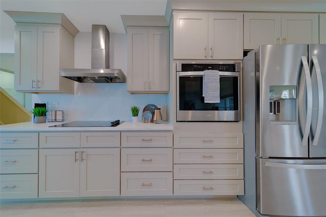 207 MIDWAY ISLAND, Clearwater Beach, FL 33767