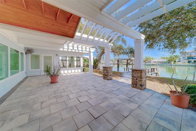 207 MIDWAY ISLAND, Clearwater Beach, FL 33767