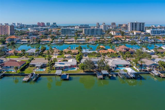 207 MIDWAY ISLAND, Clearwater Beach, FL 33767