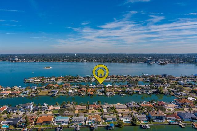 207 MIDWAY ISLAND, Clearwater Beach, FL 33767