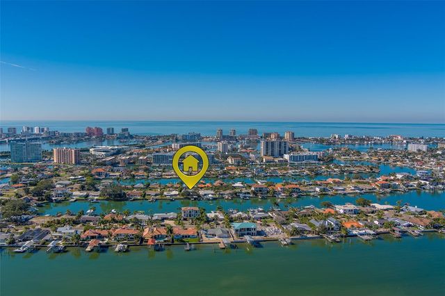 207 MIDWAY ISLAND, Clearwater Beach, FL 33767
